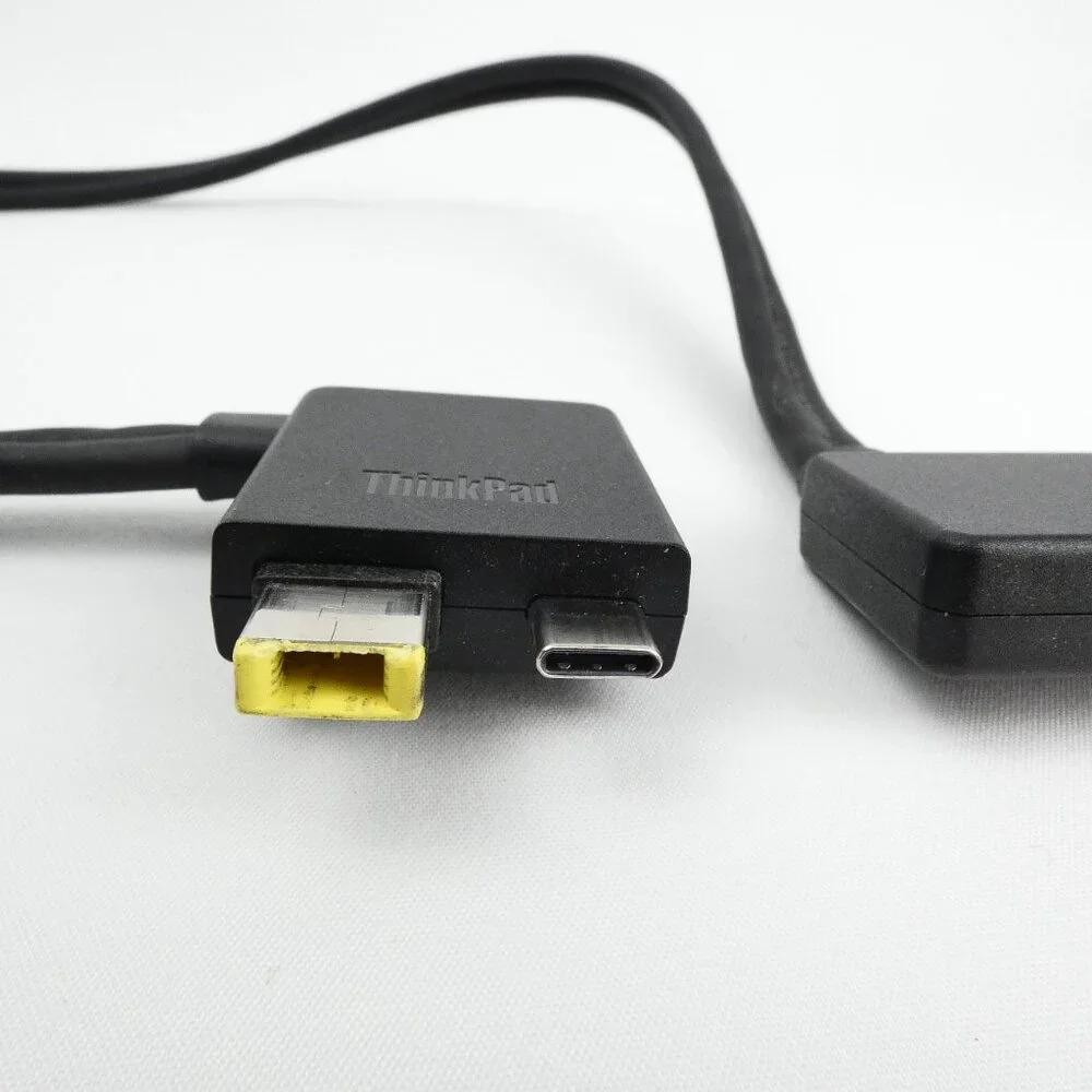 Lenovo ThinkPad TBT WS Cable 40G SC10M59510 Passive 230W 0.6M Black
